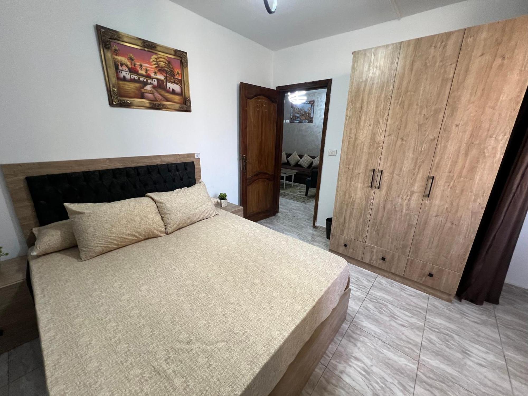 Luxury Downtown Апартаменти